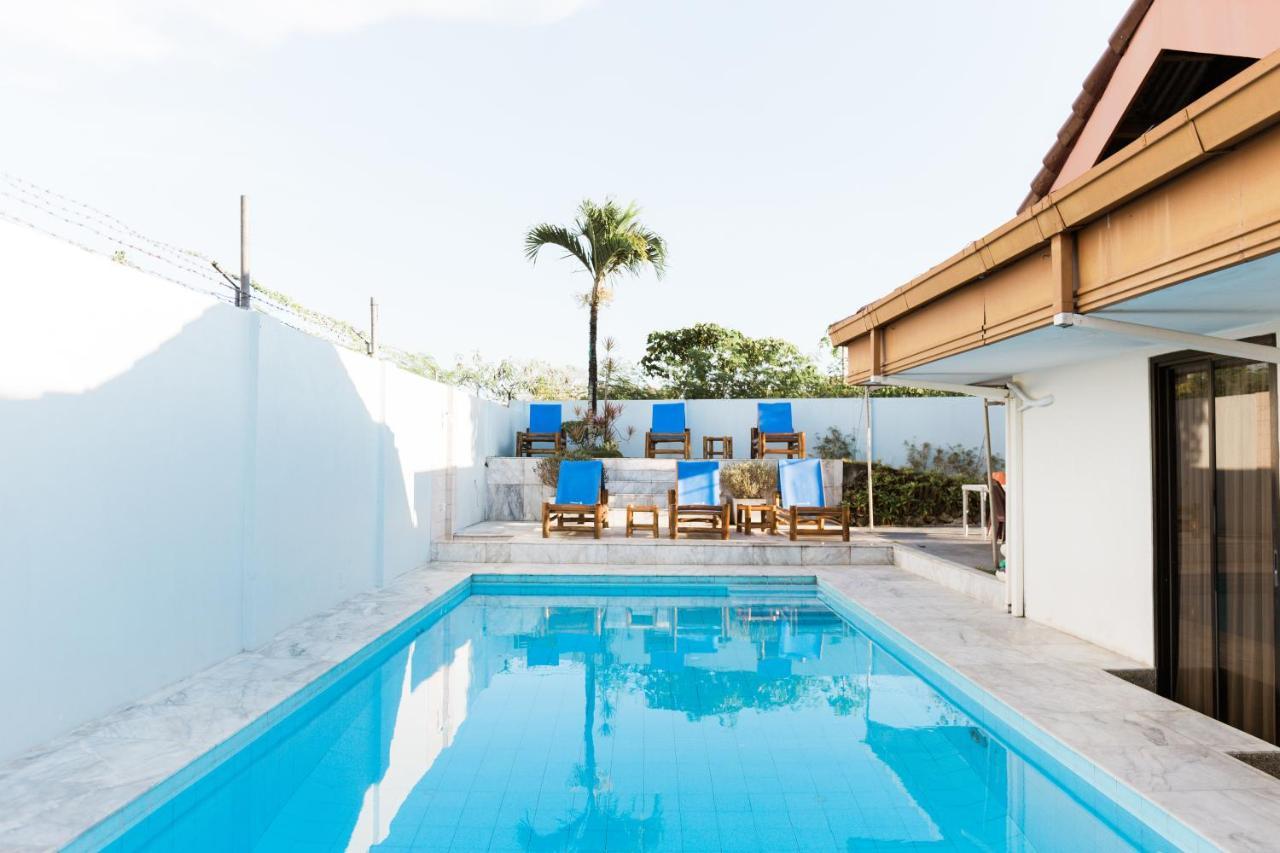 Seaview Hills Luxury Apartments & Rooms Dauis Exteriör bild
