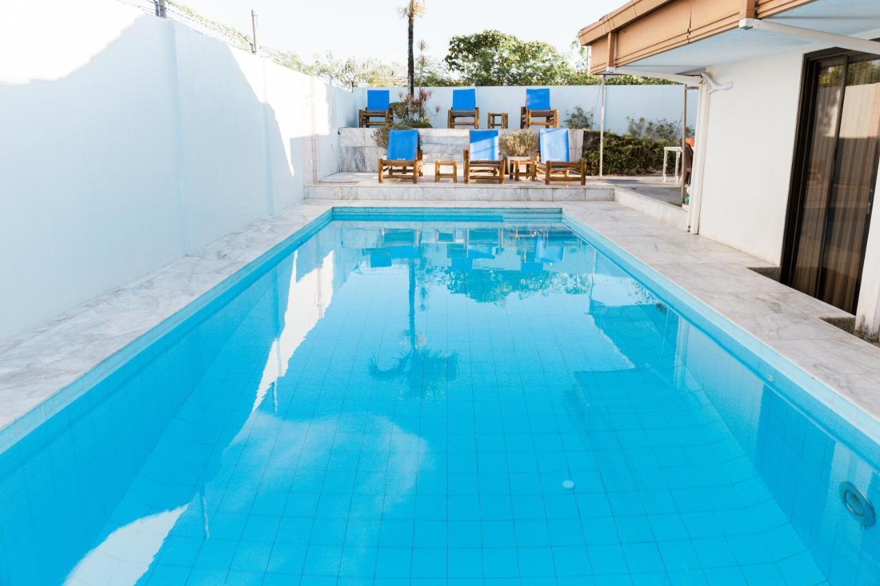 Seaview Hills Luxury Apartments & Rooms Dauis Exteriör bild